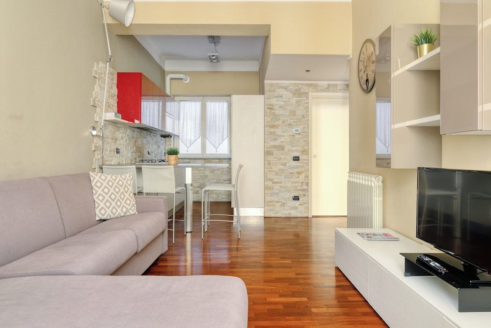 JOIVY Cozy flat near CityLife district 1