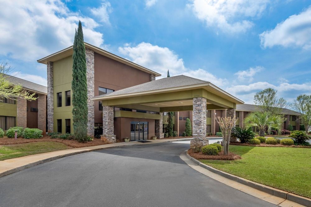 Comfort Inn Warner Robins - Robins Air Force Base Area 1
