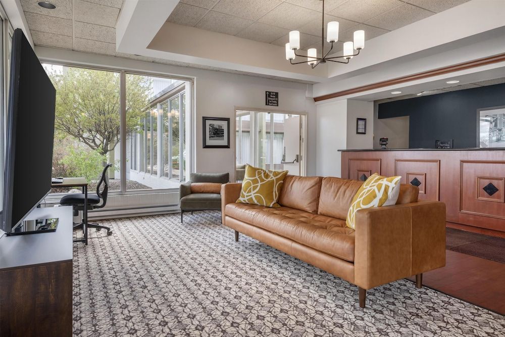 Best Western Tomah Hotel 2