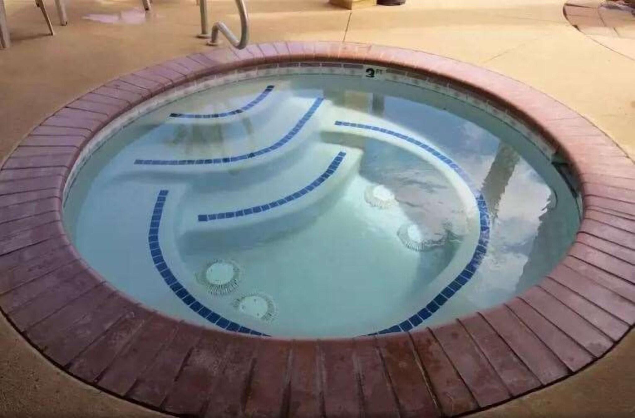 America's Best Inn & Suites St. George 2