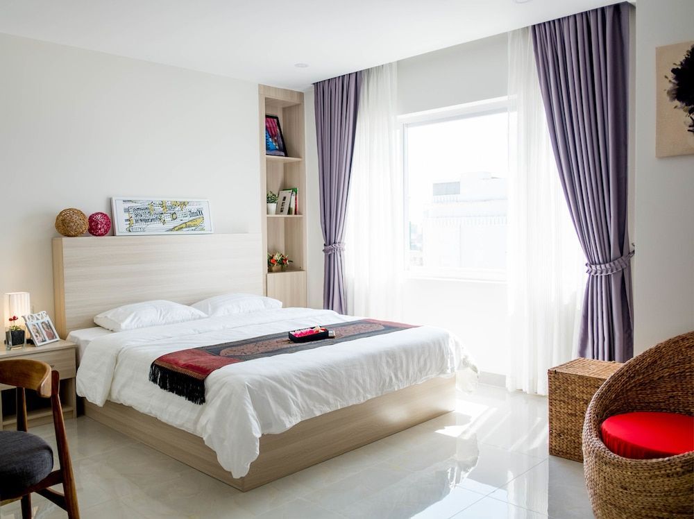 KIRA Hotel 1