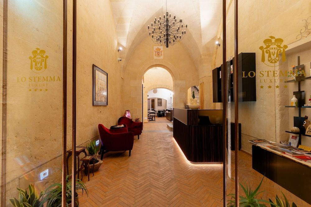 Lo Stemma Luxury Boutique Hotel 1
