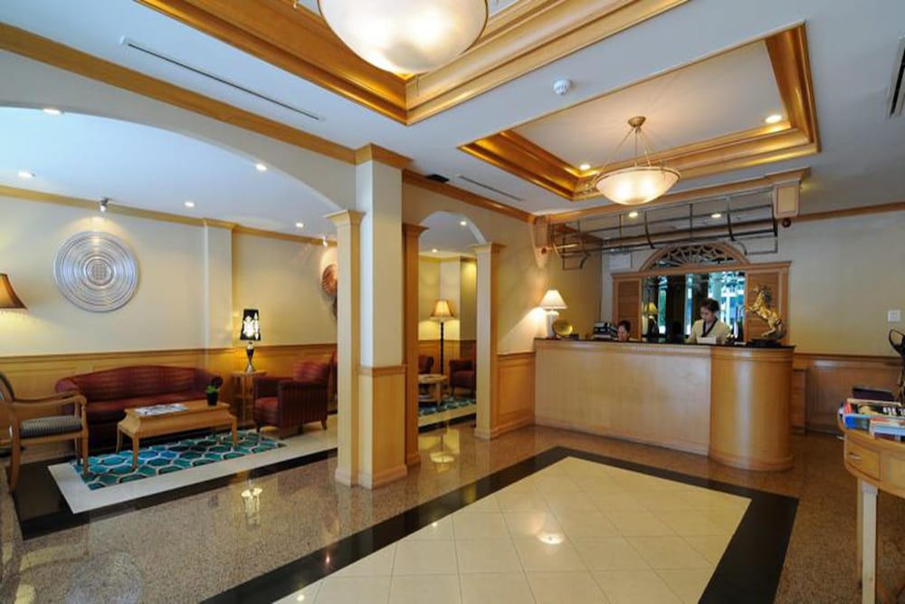 Admiral Suites Bangkok 2