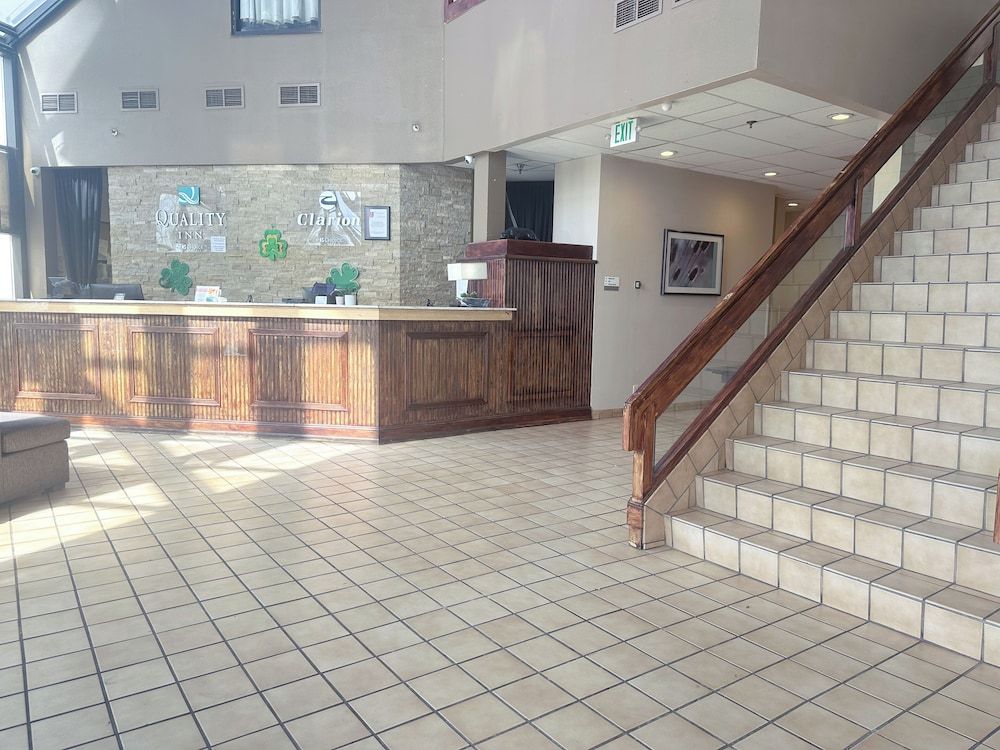 Quality Inn & Suites Fort Collins East 2
