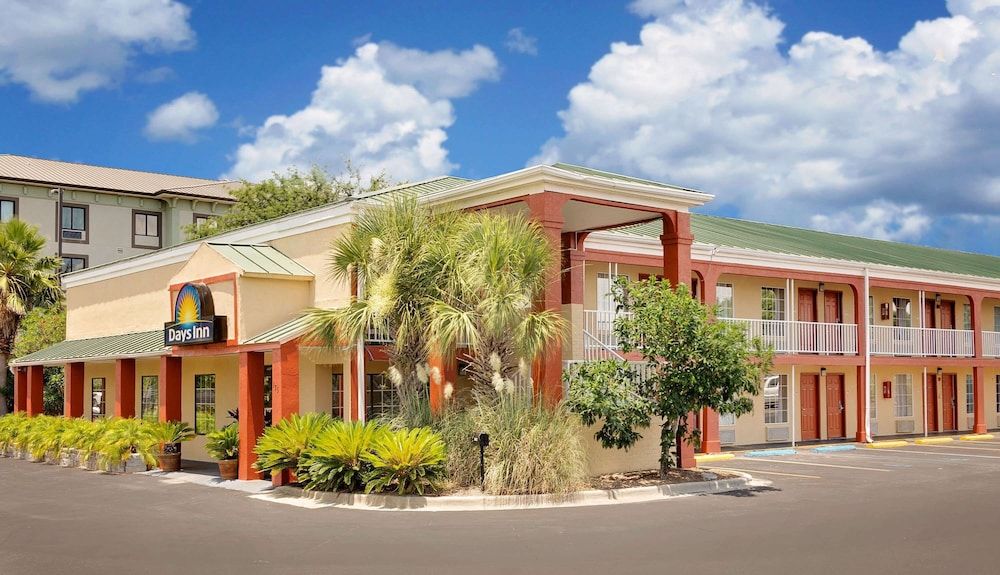 Days Inn by Wyndham Fort Walton Beach 1
