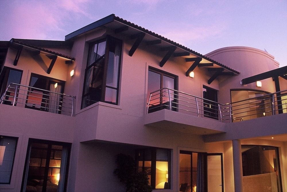 Atlantic Waves Guest House 1