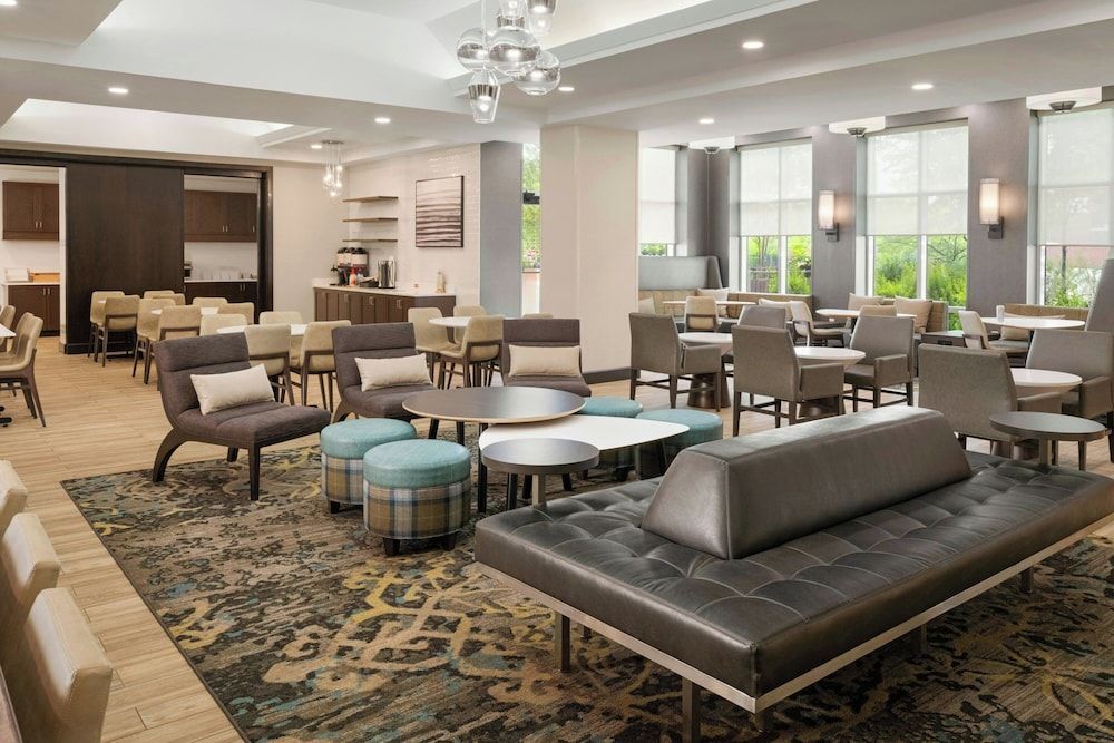 Residence Inn by Marriott Ottawa Airport 2