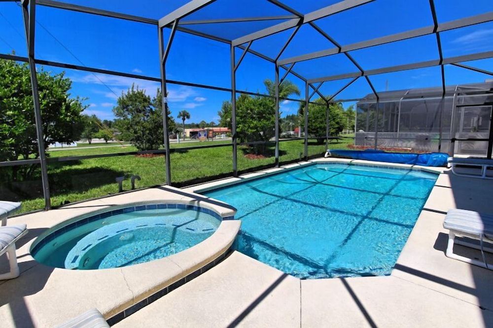 Peacful Surroundings Pool/spa Games Room! 5 Bedroom Villa by RedAwning 2