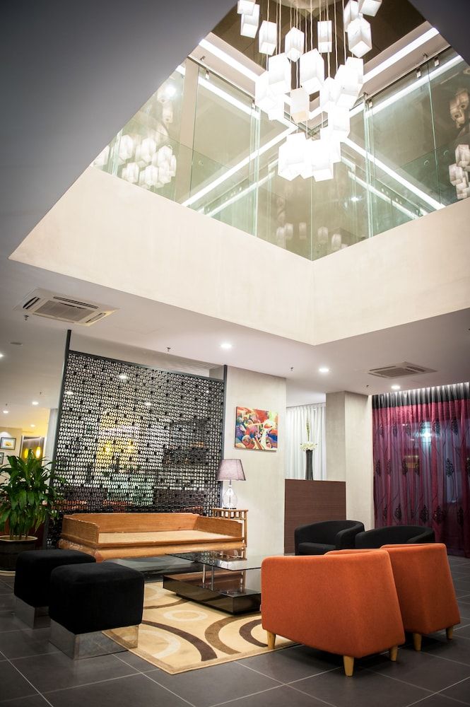 Sky Hotel Kota Kinabalu 2