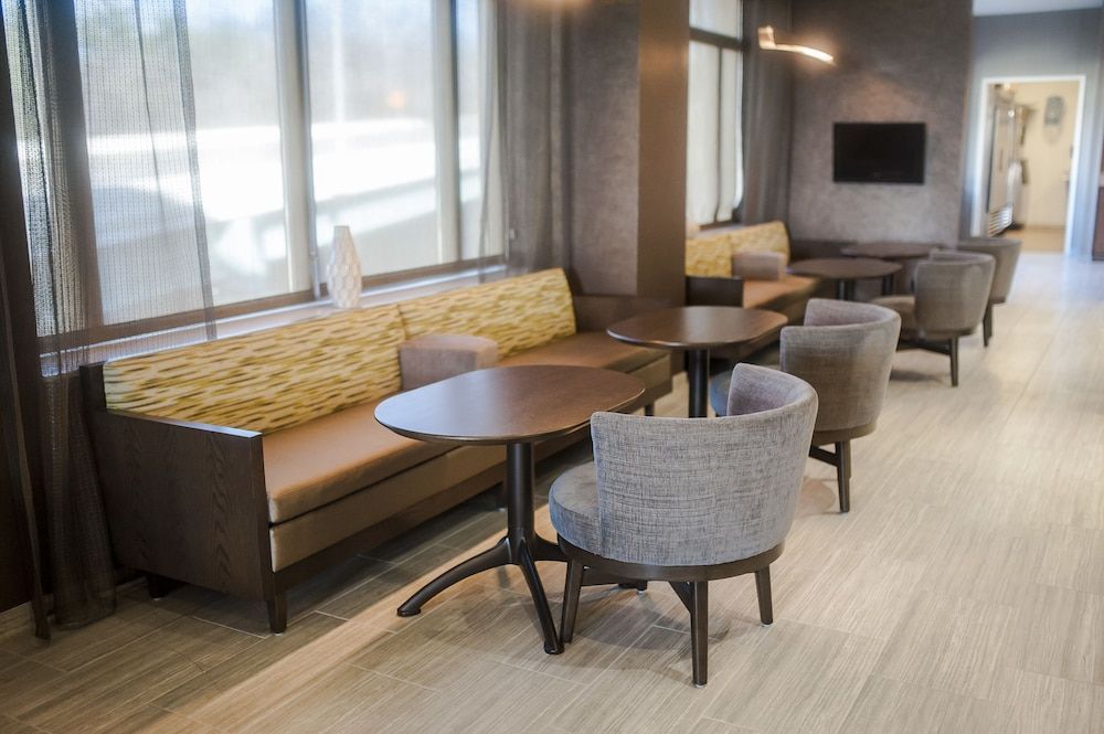 SpringHill Suites by Marriott Cincinnati Midtown 2
