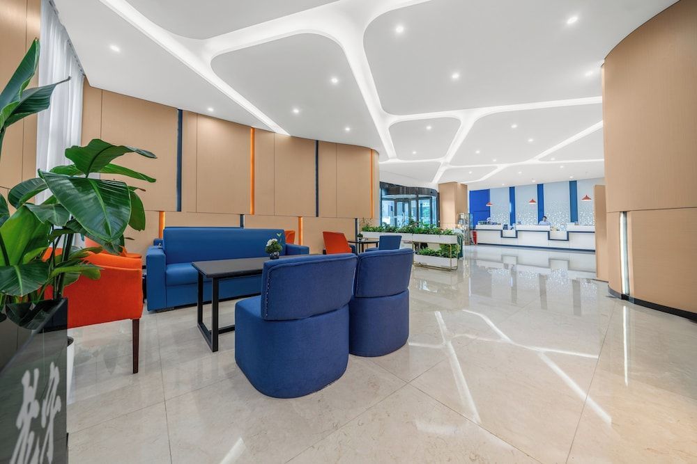 Holiday Inn Express Chongqing Guanyinqiao by IHG 2