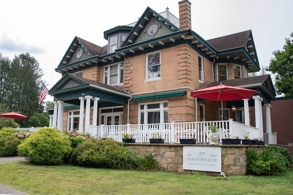 Elk River Hotel 1