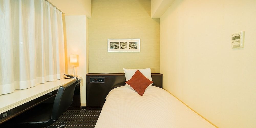 Kanda Station Hotel 2