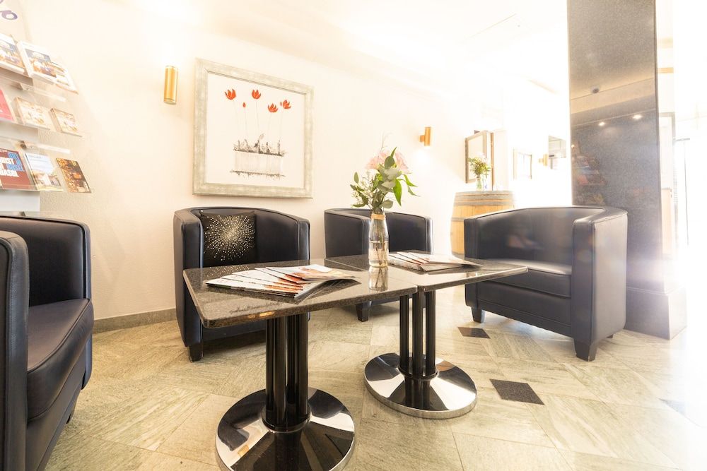 Hotel Alfa 2