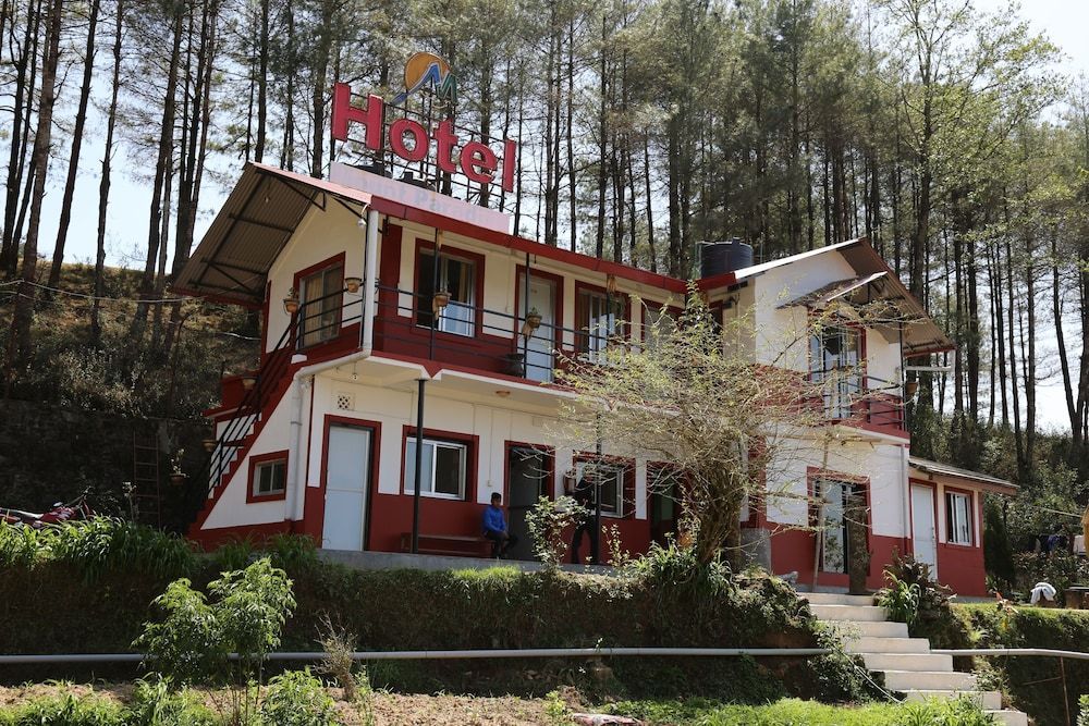 Hotel Mount Paradise 1
