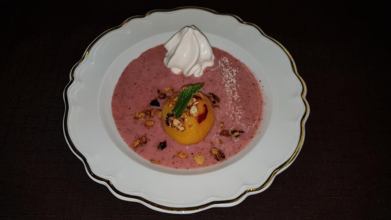 Hôtel - Restaurant - Bar - Le Sapin Fleuri 1