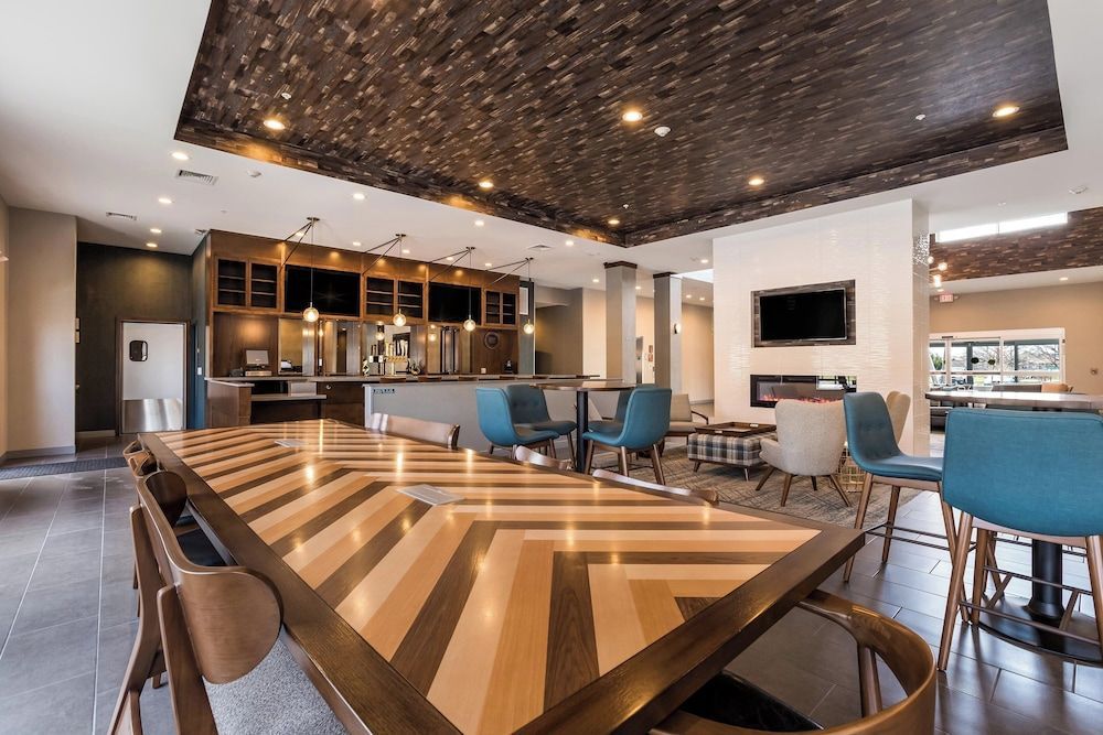 Four Points by Sheraton Elkhart 1