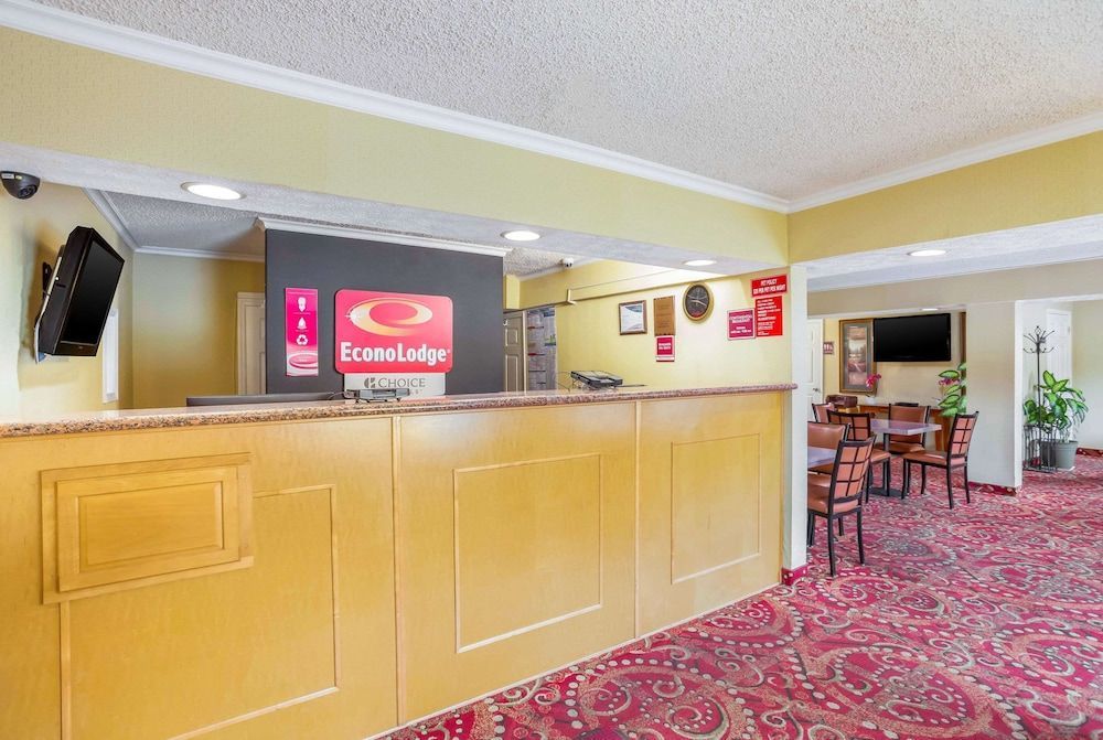 Econo Lodge Huntington - Barboursville University Area 2
