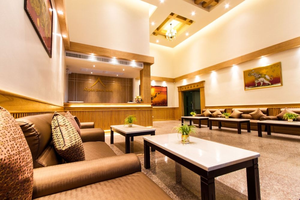 Airport Beach Hotel Phuket 2