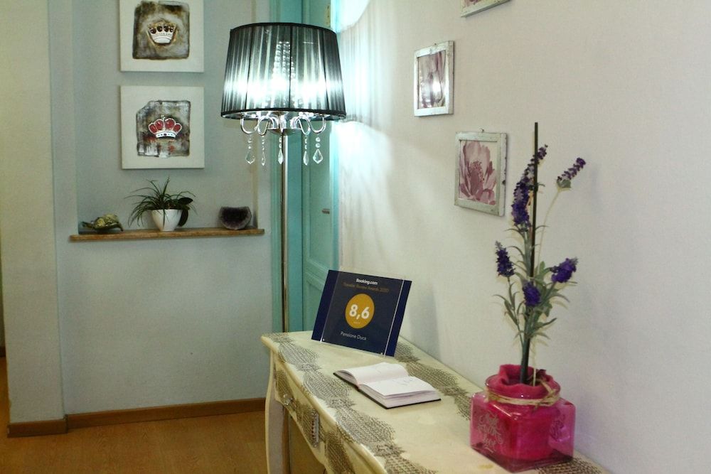 Duca's Guest House 2