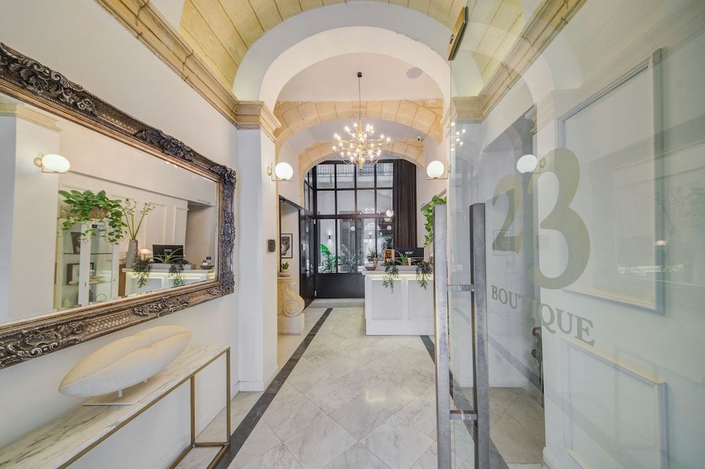 23 Boutique Hotel 2