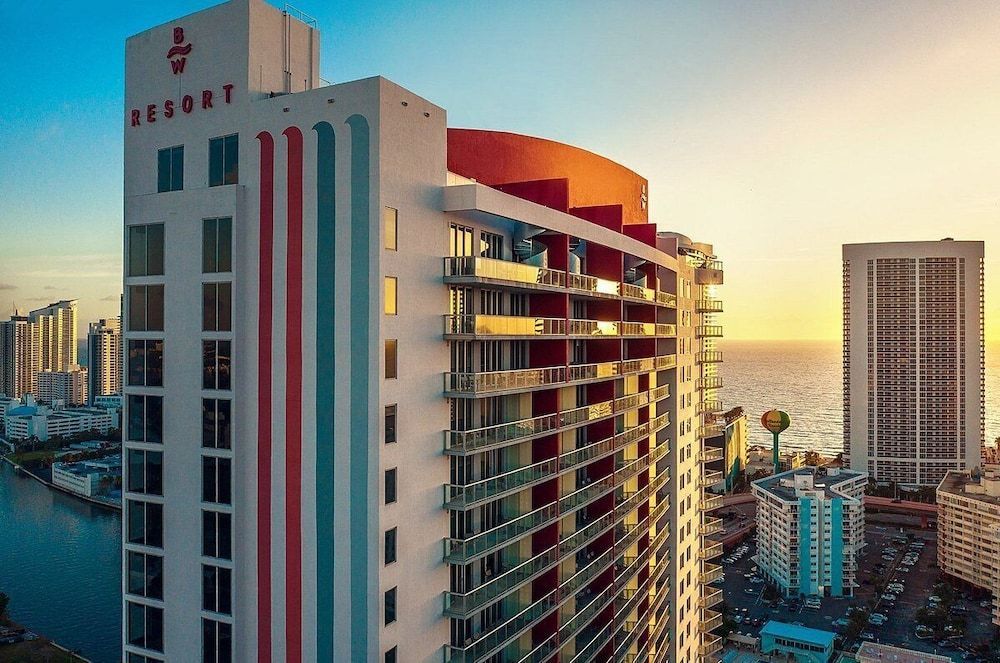 Beachwalk Resort 1