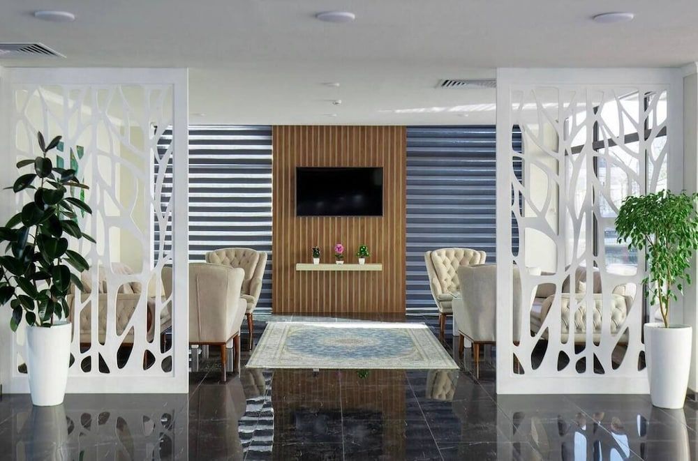 Rich Park Hotel 2