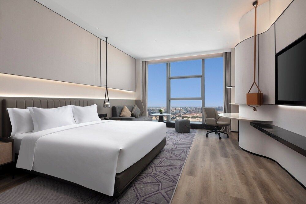 Crowne Plaza Taizhou City Center by IHG 1
