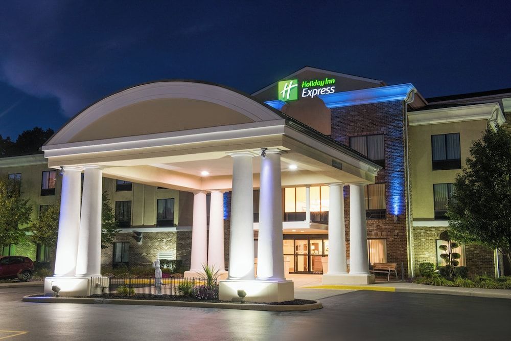 Holiday Inn Express & Suites SHARON-HERMITAGE by IHG 1