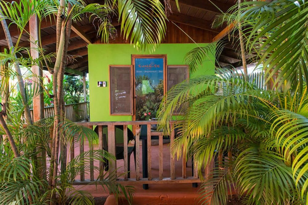Sunrise Club Hotel 2