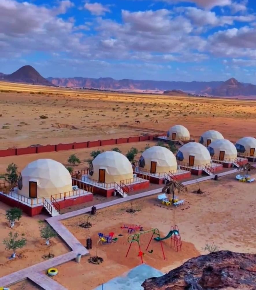 Adel rum camp 1