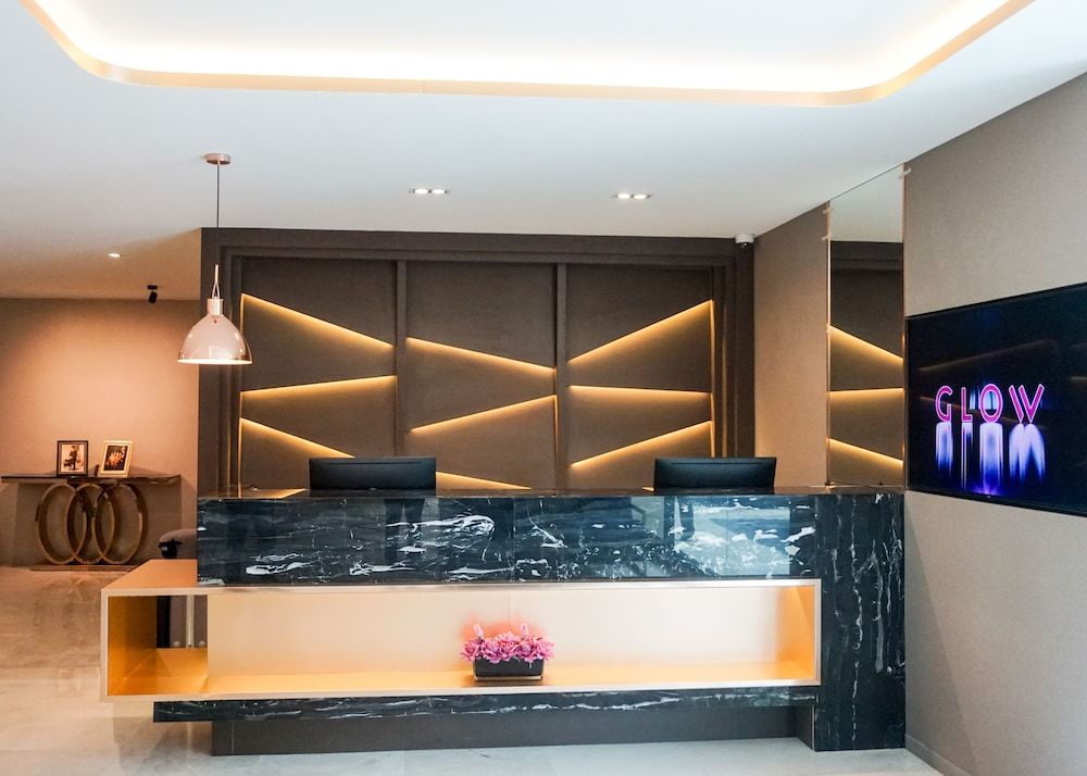 GLOW Sukhumvit 5 2