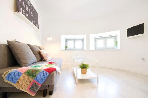 MalagaUrbanRooms - Central Suites 2