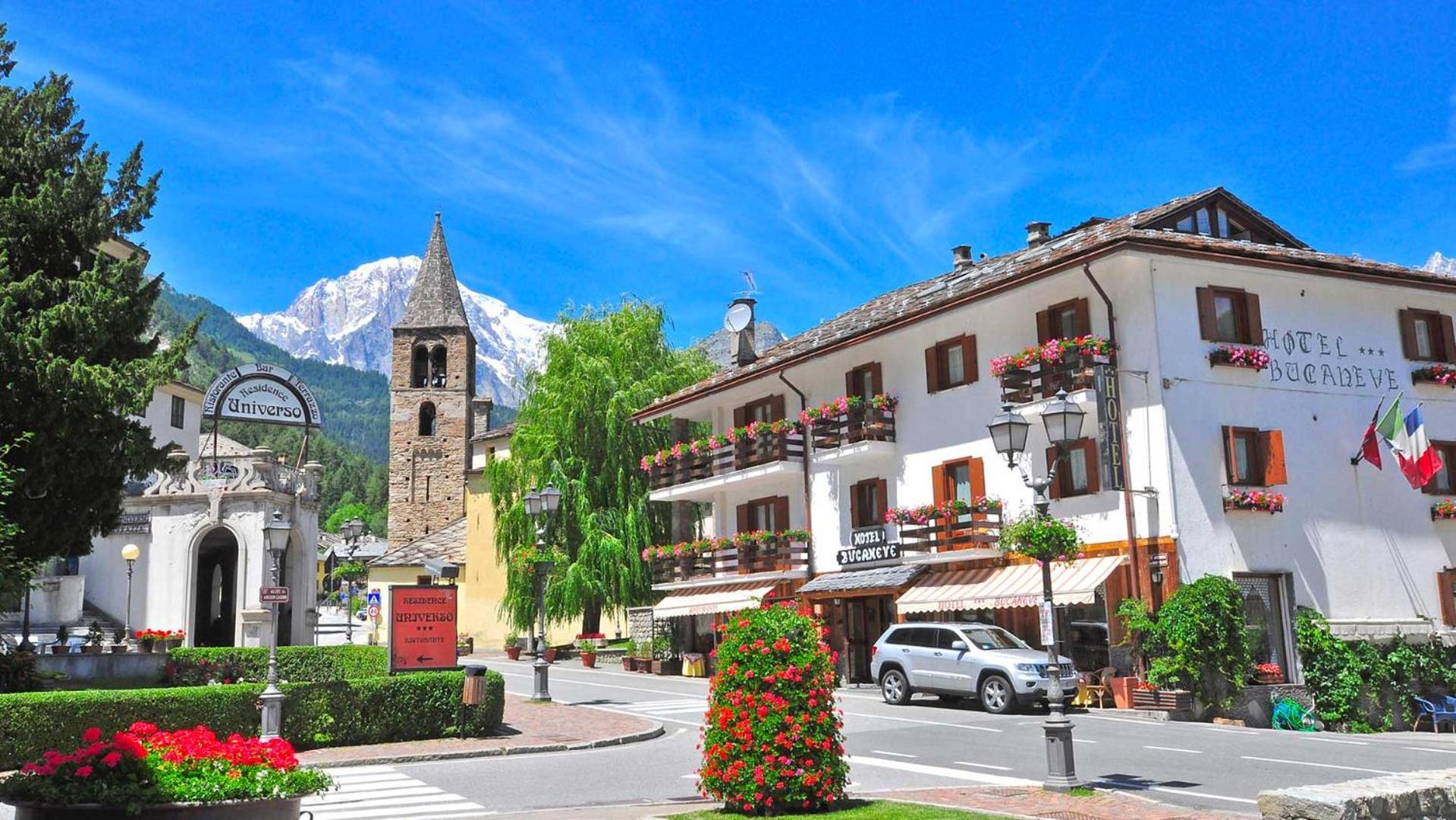 Hotel Bucaneve 1