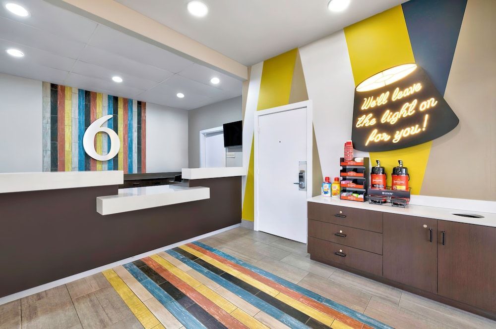 Motel 6 Plano, TX - Plano Northeast 2