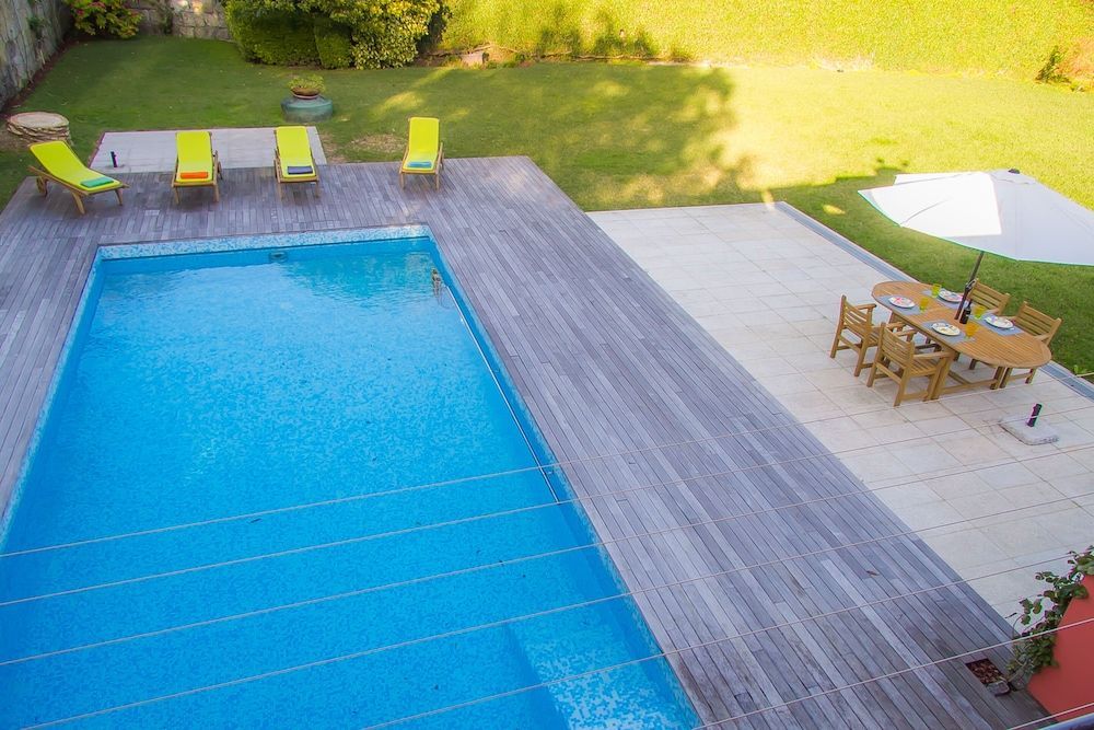 Liiiving in Porto | Oporto Garden Pool House 1
