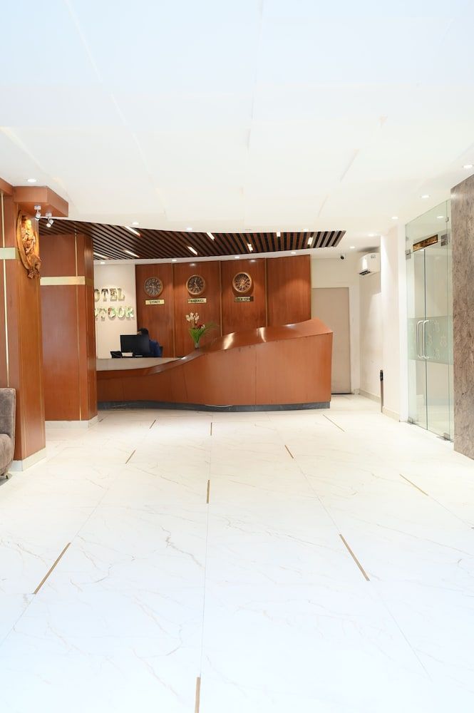 HOTEL SANTOOR 1