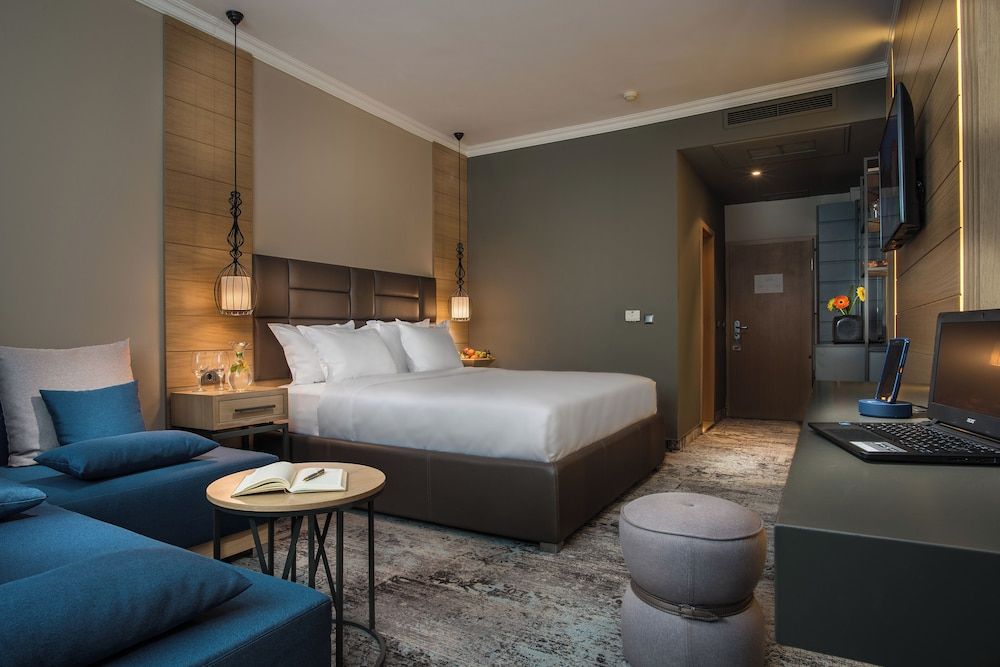 Expo Hotel Sofia - Free Airport Shuttle 1