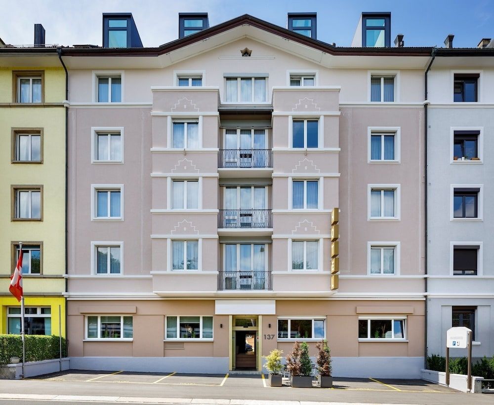 Swiss Star Irchel - Self Check-In 1