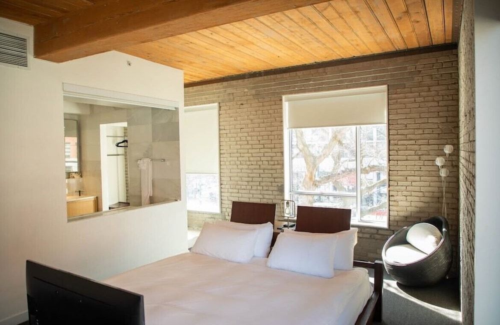 Hotel Ocho 1