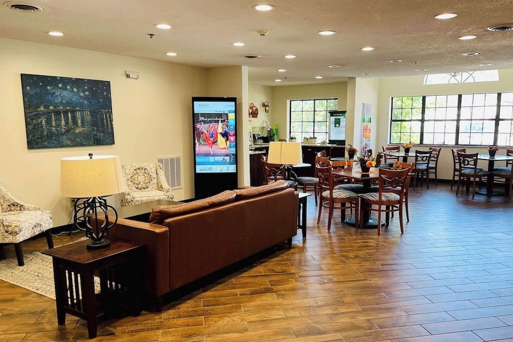 Quality Inn & Suites Prestonsburg next to Mountain Arts Center 1