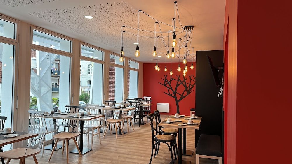 Nemea Appart Hotel Coliseum Amiens Centre 1