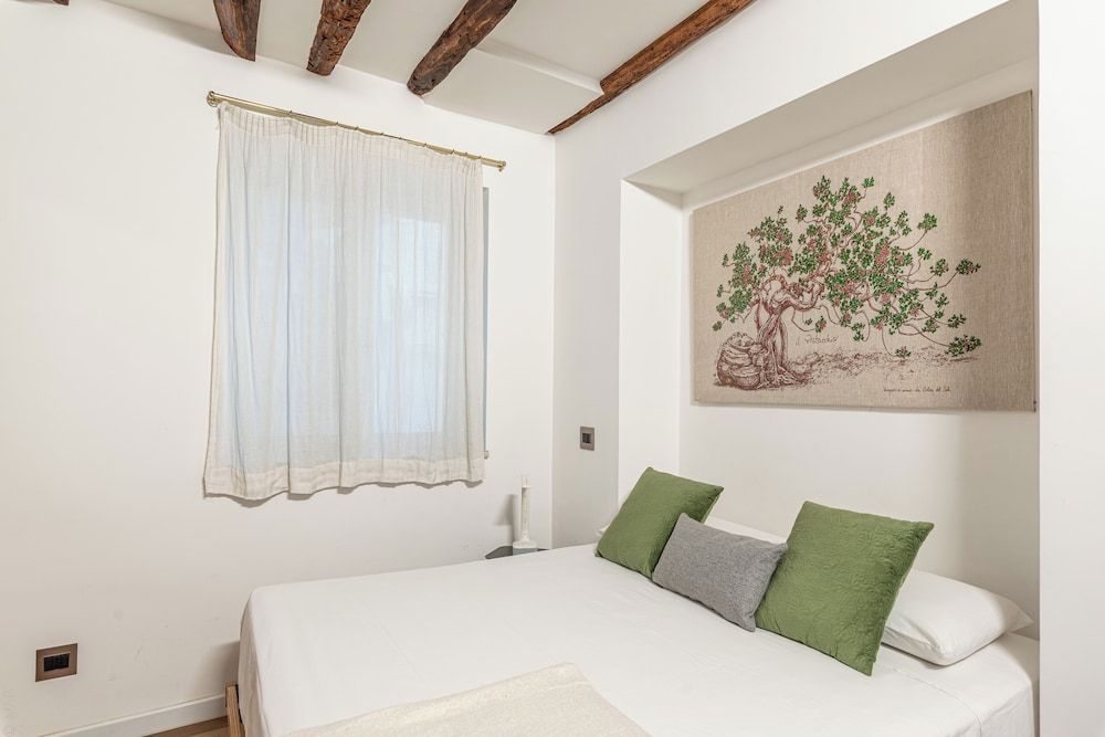 Palazzo Ferrara Rooms by Wonderful Italy 2