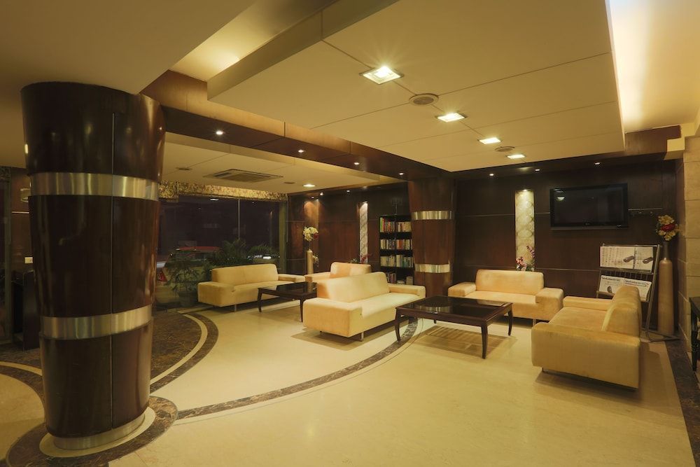 Hotel Waves 2