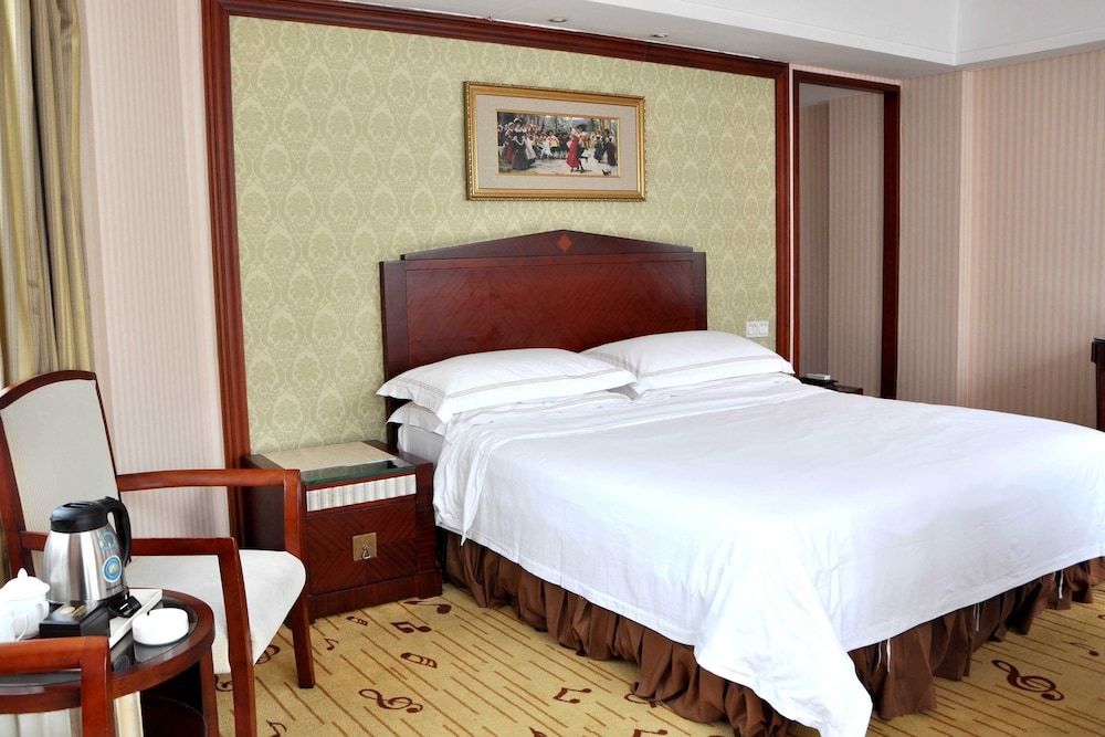 Vienna Hotel (San Yan Li Guangzhou) 2