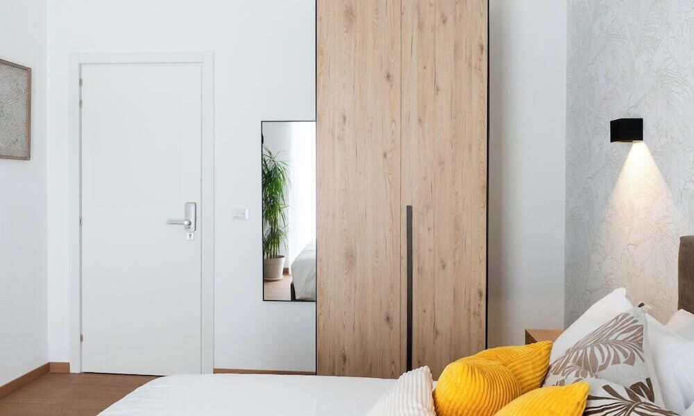 Barirooms - Cardassi Suites 1