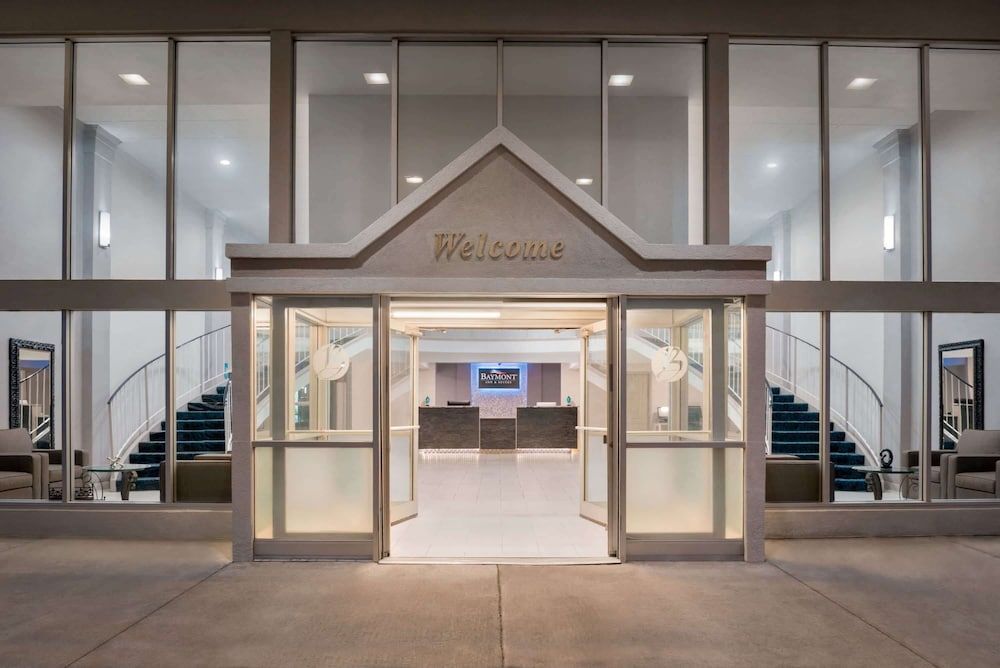 Baymont by Wyndham Des Moines North 1