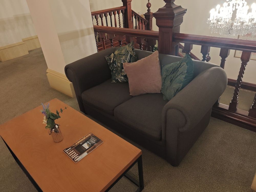Trenython Manor Resort 1