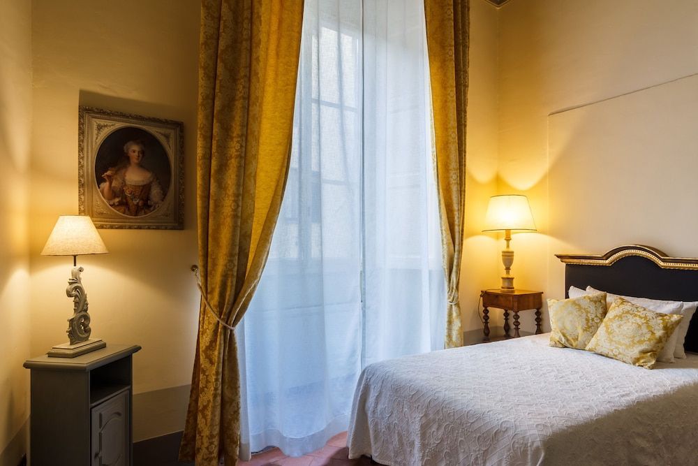 Dimora Storica Palazzo Puccini 1