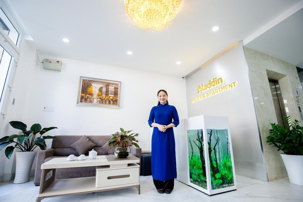 Aladdin Hotel 2